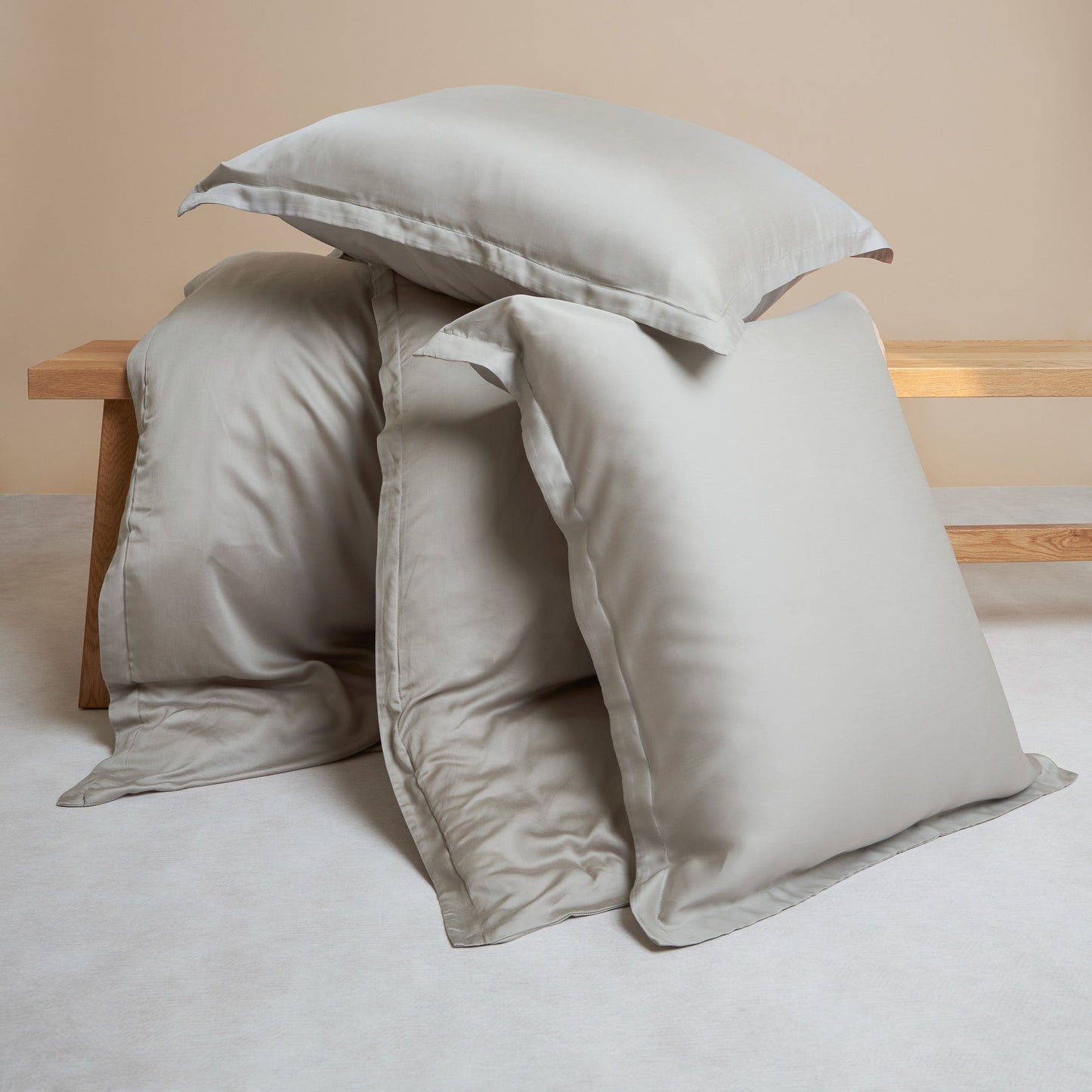 Coco & Cici - Tencel-satijn dekbedovertrek 140 x 200 cm - 1-persoons beddengoed - taupe - lyocell - hypoallergeen & extra zacht - 1 kussensloop (60 x 70 cm)