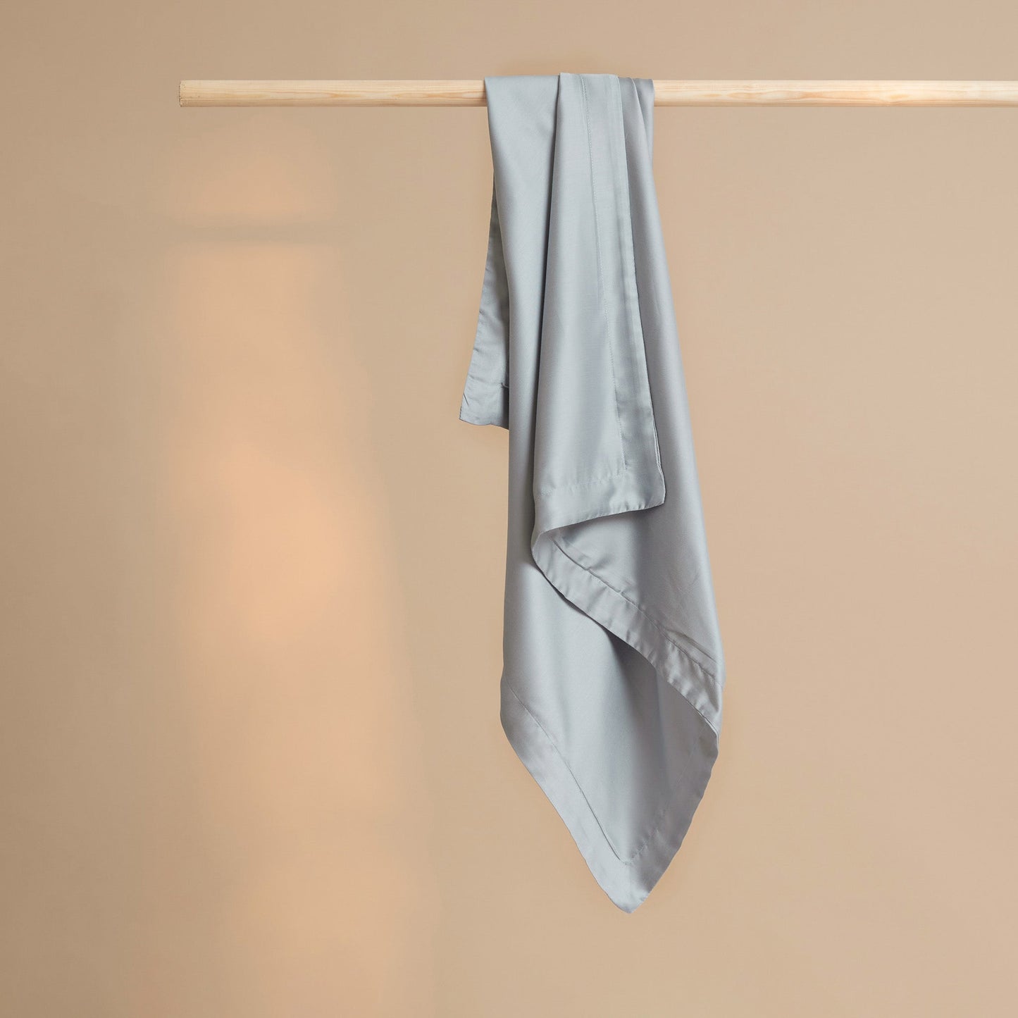 Coco & Cici - Tencel Sateen Kussensloop 70 x 60 cm - Kussenhoes - Lyocell - Extra Zacht & 100% Natuurlijk - Grijs Blauw