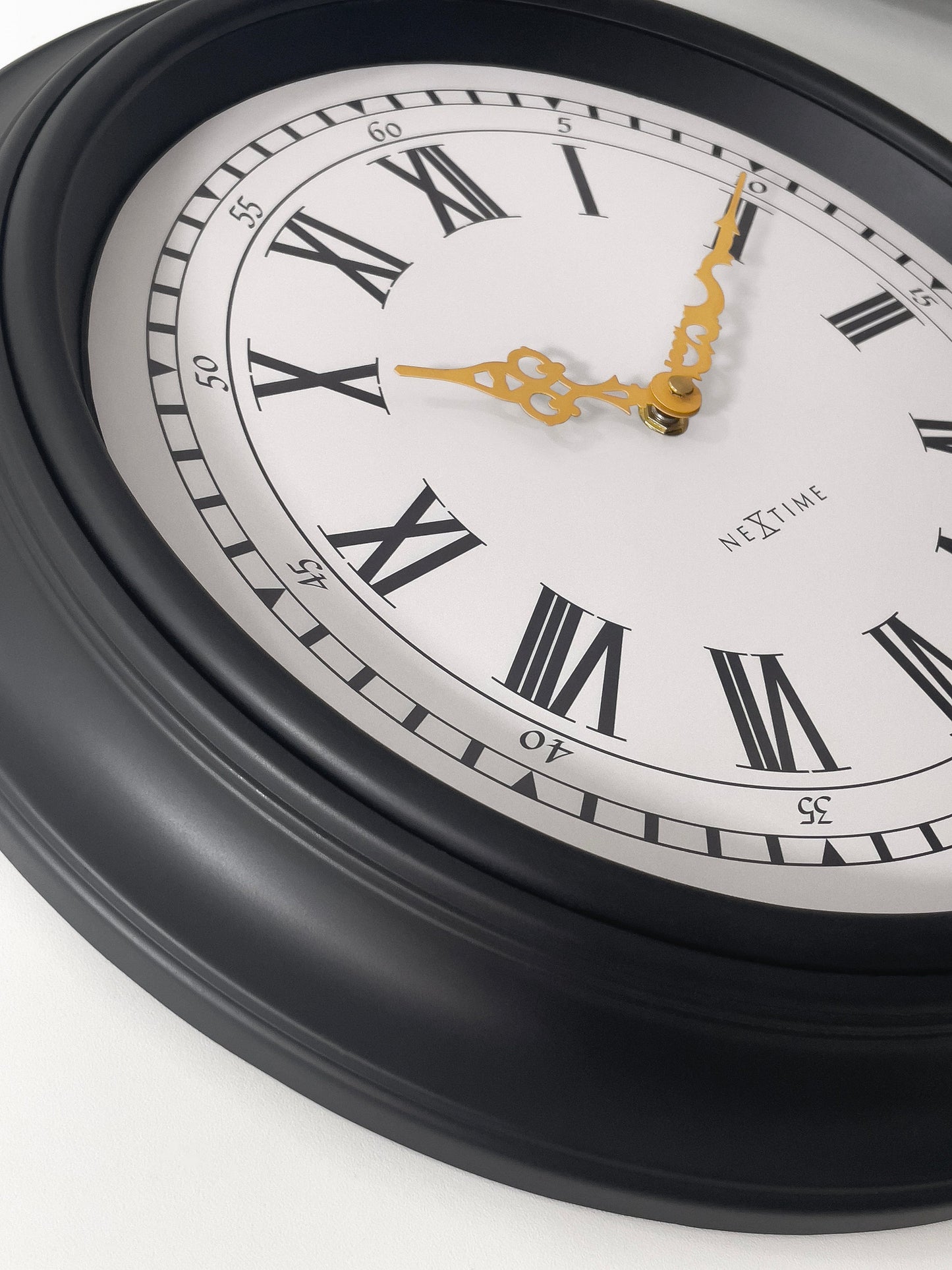 Wandklok 40cm-Stil-Zwart/Grijs-Plastic-NeXtime 'Chopin'