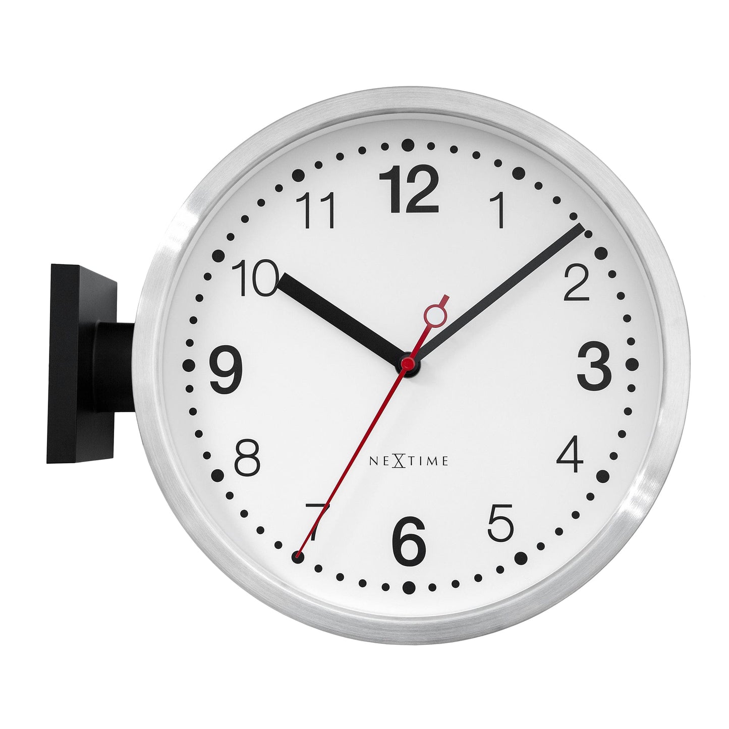 Wandklok 32,3x28x10cm-Geruisloos-Wit & Zwart-Aluminium-NeXtime 'Double'