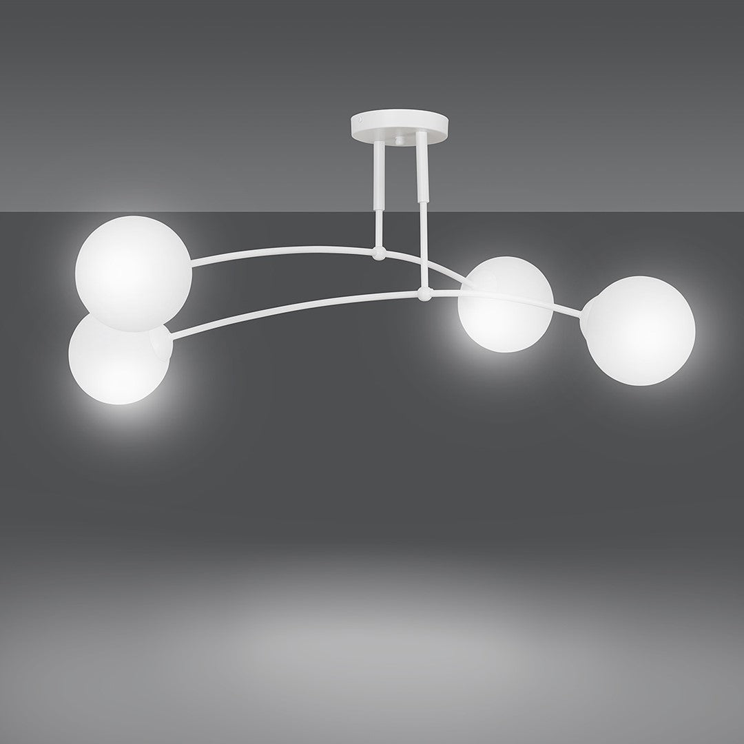 4 witte spijkers