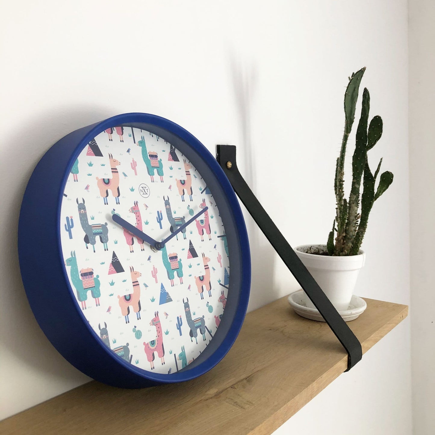 Wandklok - 30 cm - Plastic - 'Alpaca'