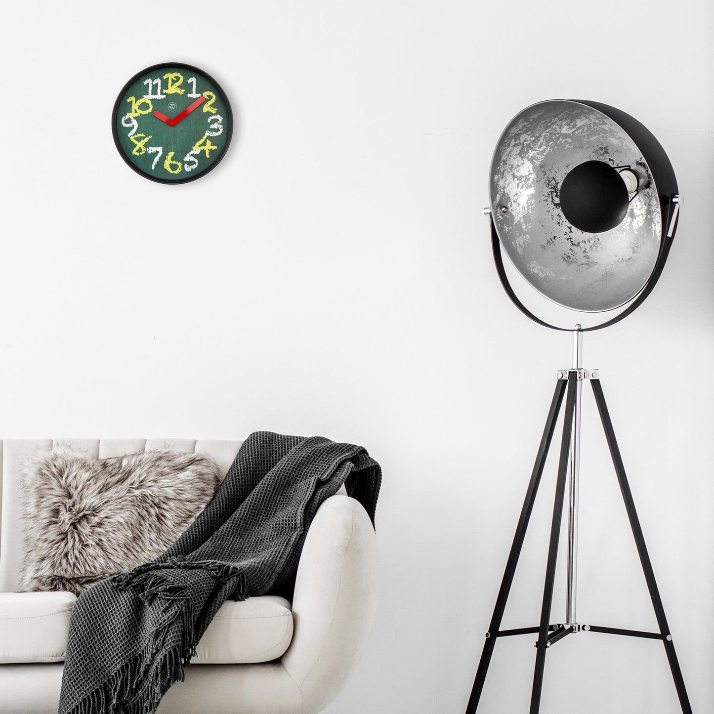 Wandklok 30 cm - Geruisloos - Groen - Plastic - "Krijtbord"