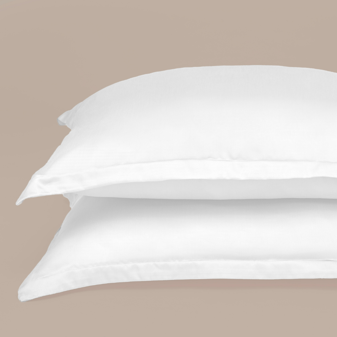 Coco & Cici - Bamboe kussensloop 80 x 80 cm - kussenhoes - wit - 100% ecologisch bamboe - volant 2 cm - 1 stuk