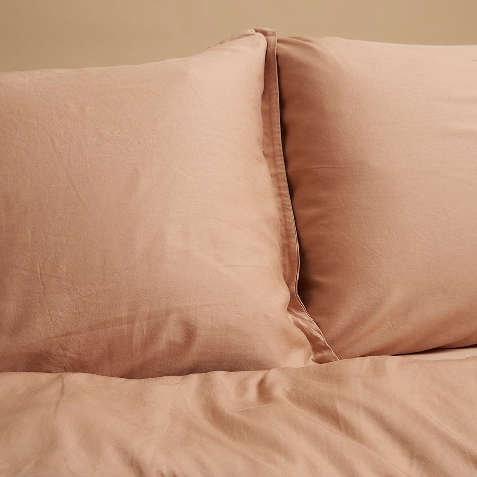 Coco & Cici - Tencel Keper Kussensloop 70 x 50 cm - Kussenhoes - Perzik - Lyocell - Extra Zacht - Zonder Volant
