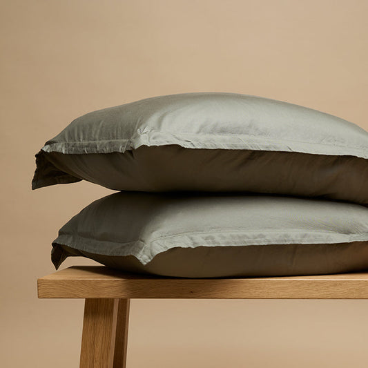 Coco & Cici - TENCEL keper kussensloop olijfgroen - 1 kussensloop 80x80