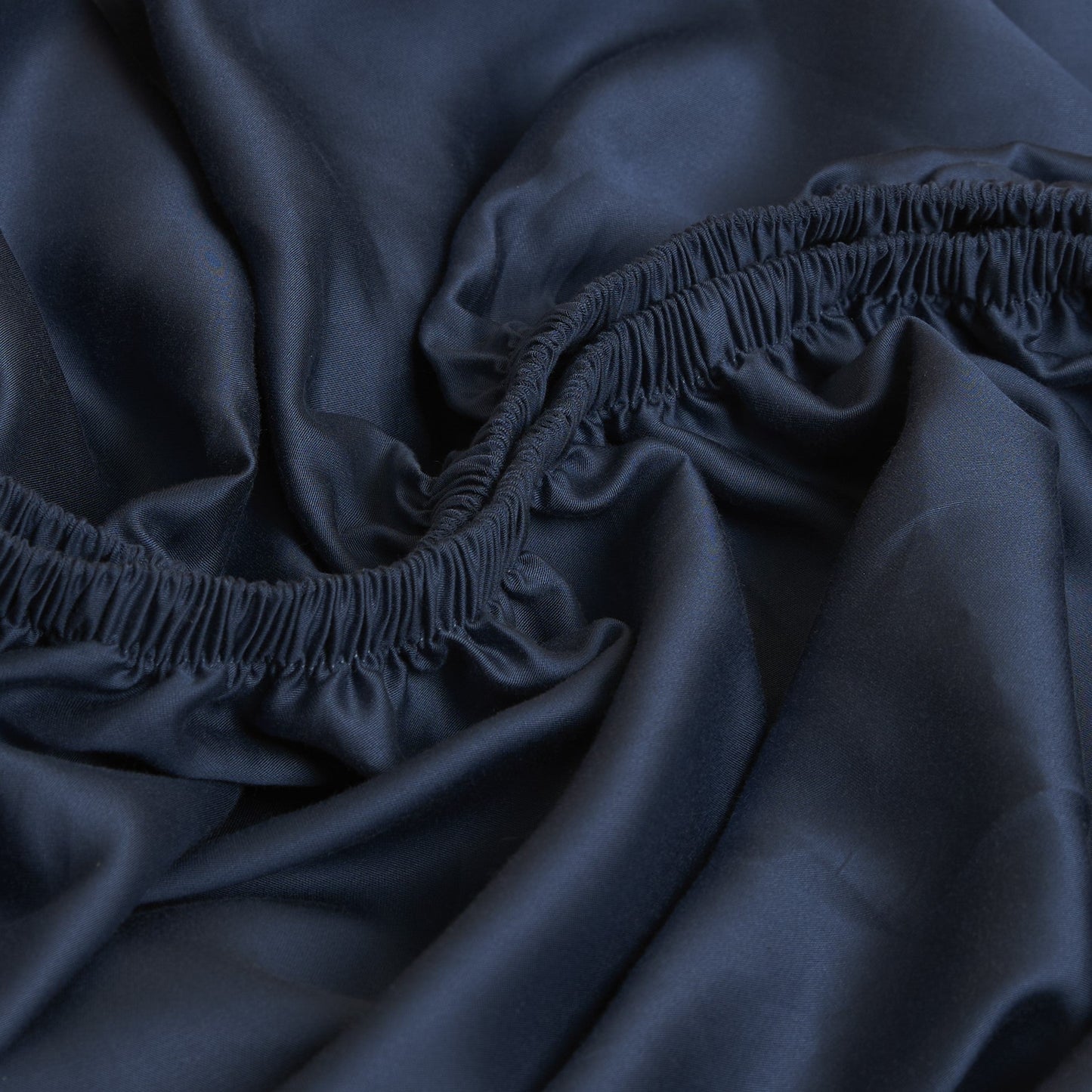 Coco & Cici - TENCEL keper hoeslaken donkerblauw - 200x210x30